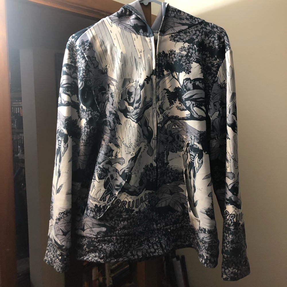 Sold! - Picture 2 of 4